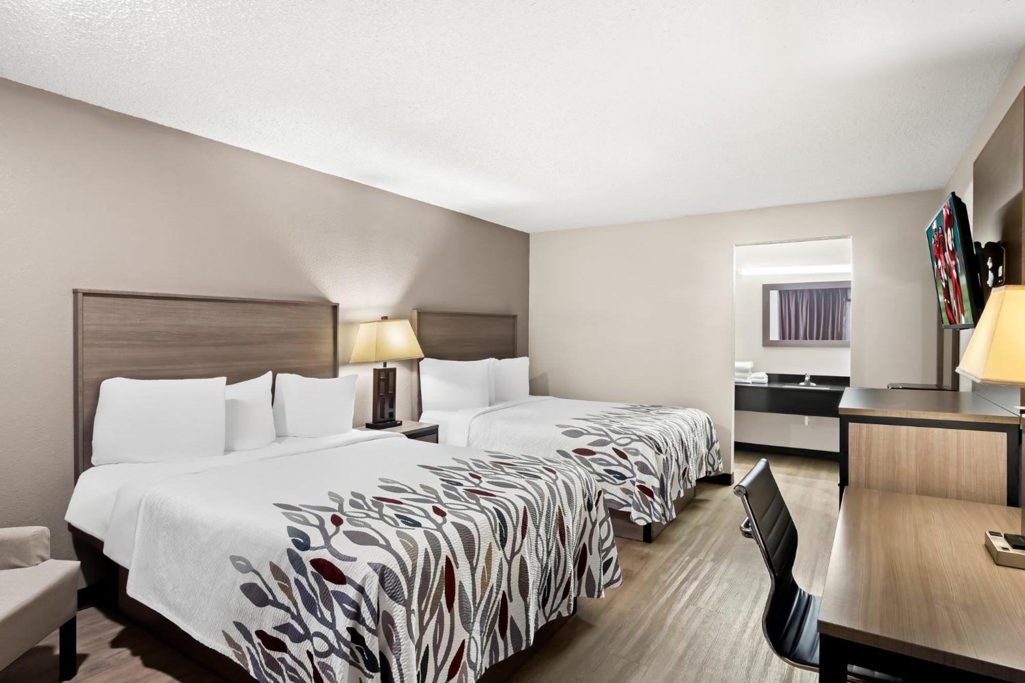 Red Roof Inn & Conference Center МакКини Екстериор снимка