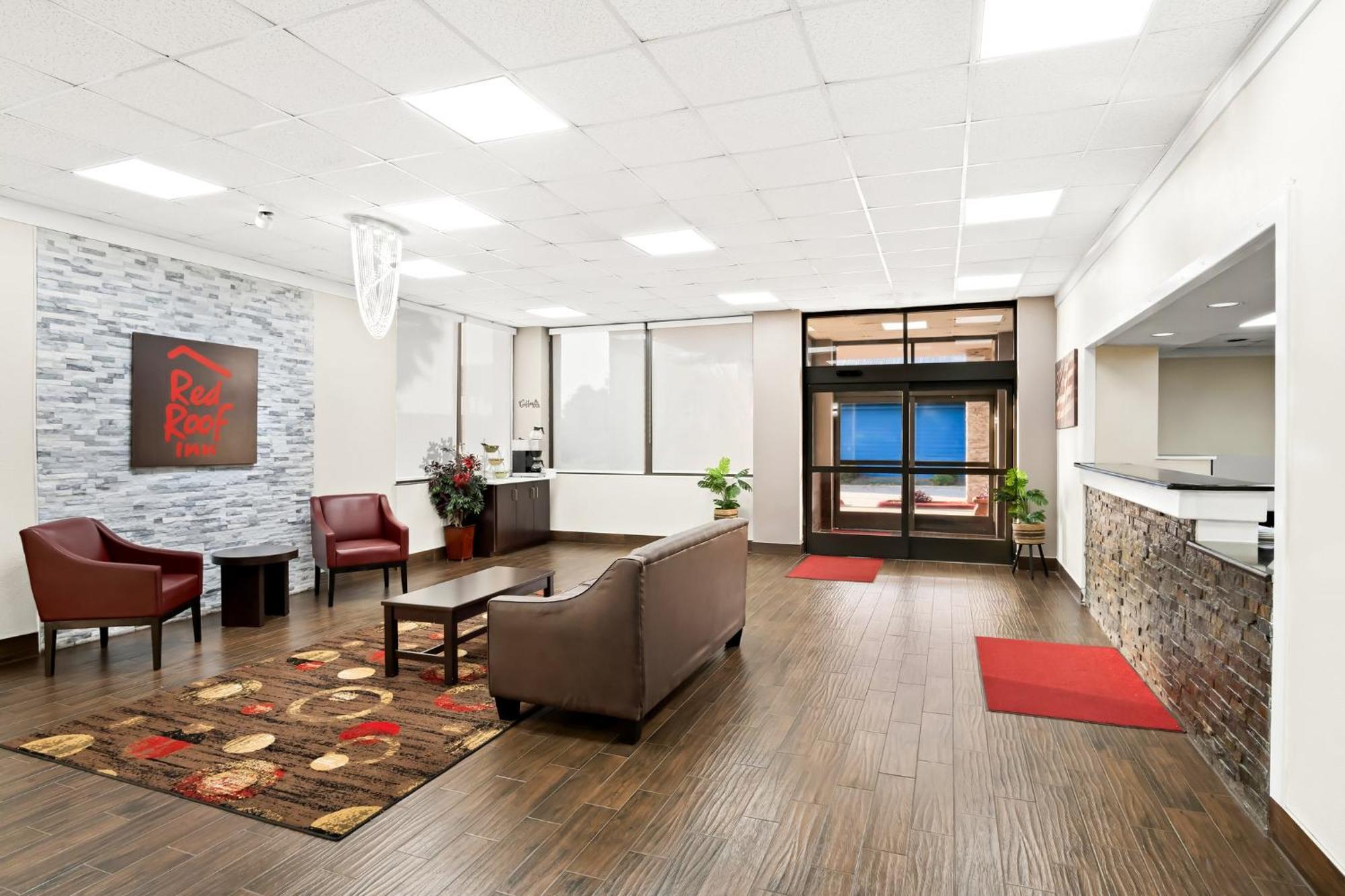 Red Roof Inn & Conference Center МакКини Екстериор снимка