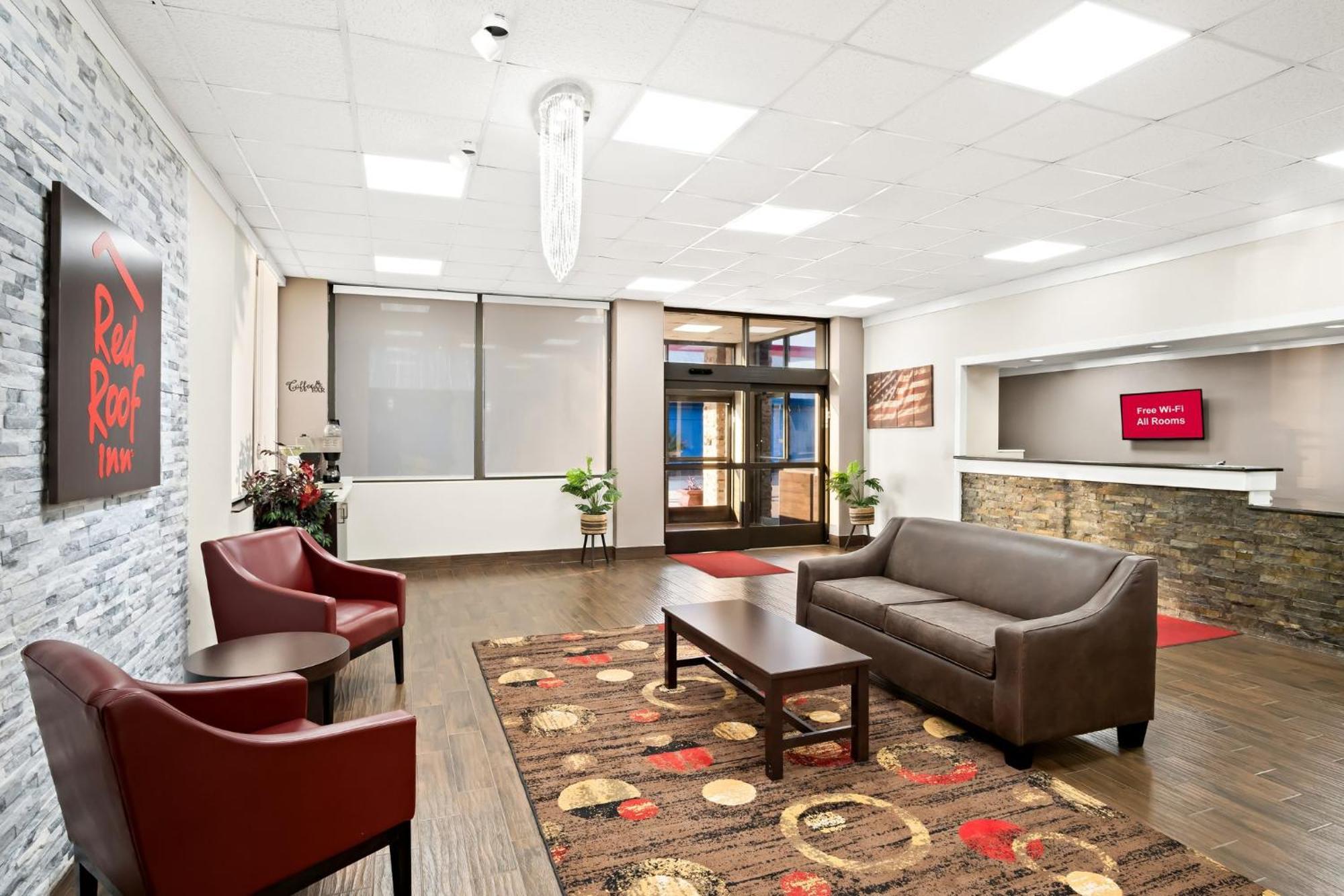 Red Roof Inn & Conference Center МакКини Екстериор снимка